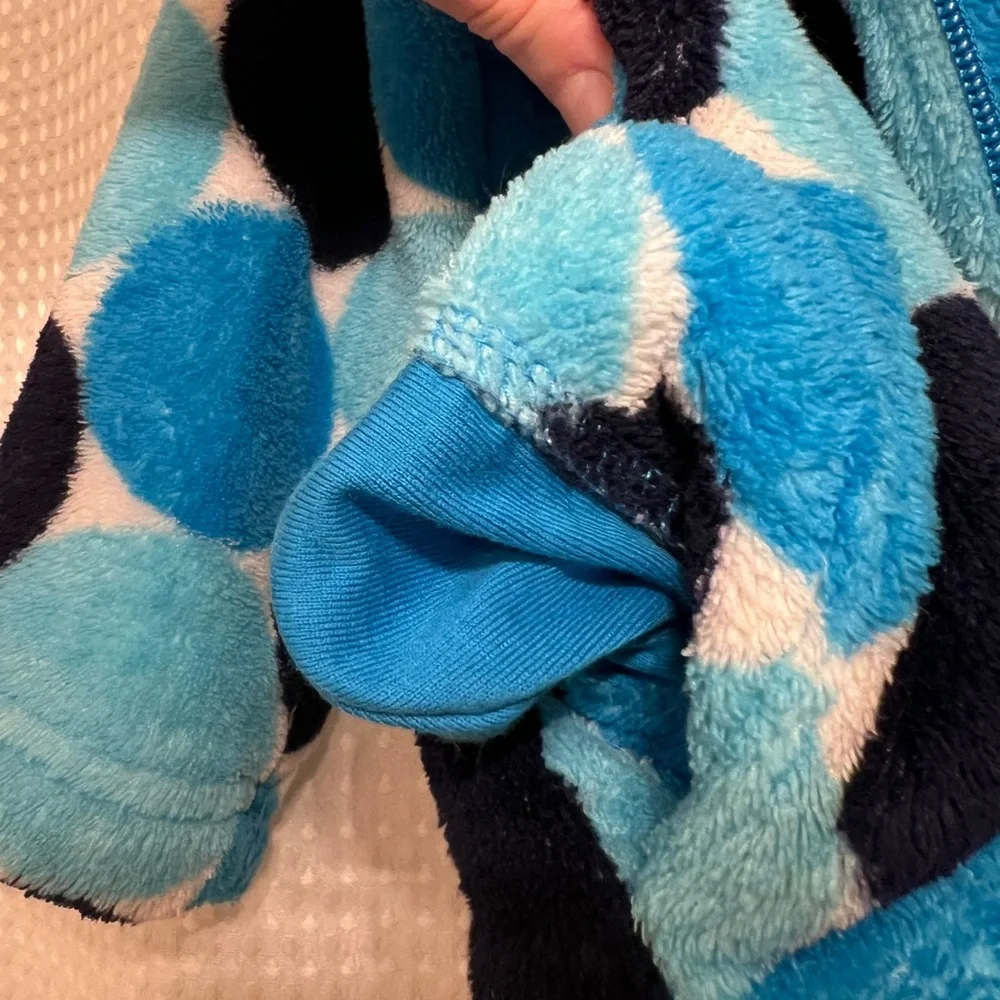 Hanna Andersson Plush Blue and Black Polka Dot fleece jacket - Picture 14 of 15